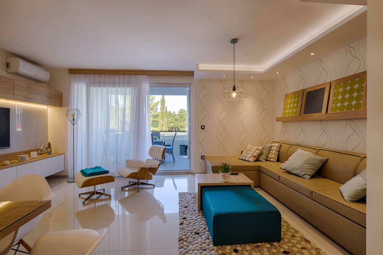 Deluxe New Apartments - Few Steps From The Beach - Luxury Holiday With Style - By Traveler Tourist Agency Krk คิร์ก ภายนอก รูปภาพ